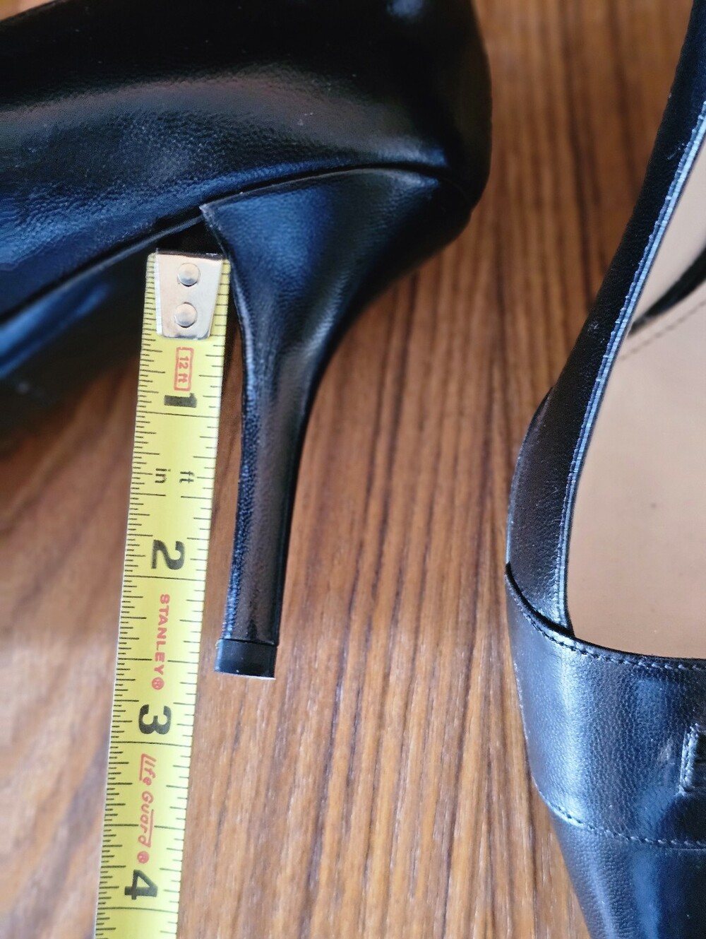 PRADA Black Leather Button Heels Point Toe Sz 40.5 - Picture 9 of 16